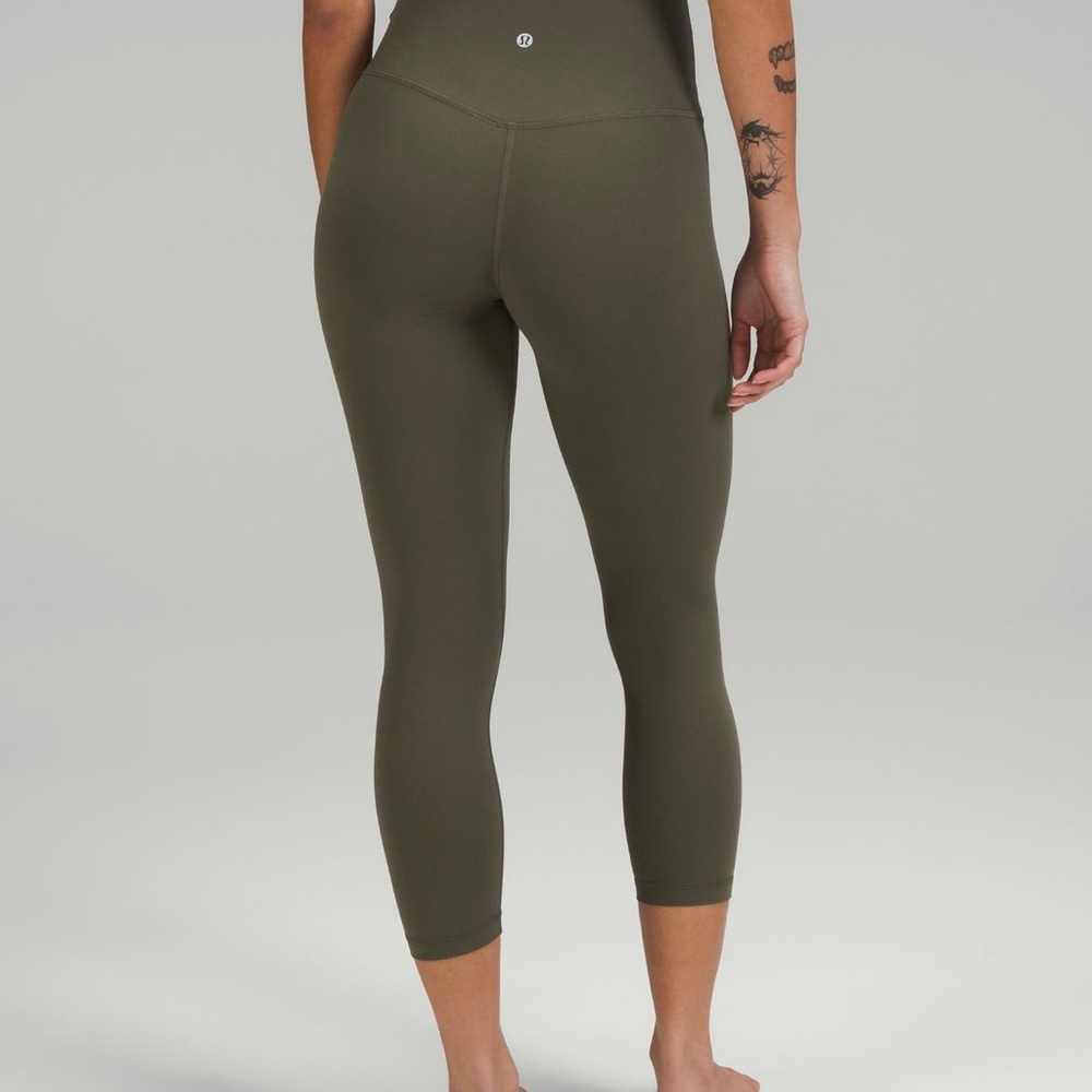 Lululemon Align Hi Rise crop 23